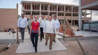 Claudia Sheinbaum supervisa obras en Yucatán y confirma inauguración del Cbtis 305 para 2026