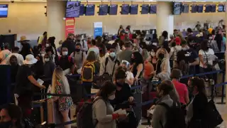 Hasta el momento, el aeropuerto del polo turístico más importante de México no presenta cancelaciones o demoras a causa del clima