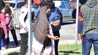 El rezago está muy marcado en las sociedades con menores niveles de desarrollo, principalmente de las zonas rurales e indígenas de las entidades