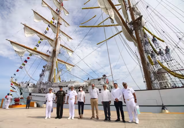 La titular de la Secretaría General de Gobierno (SGG), María Fritz Sierra, presidió la ceremonia de despedida en Progreso
