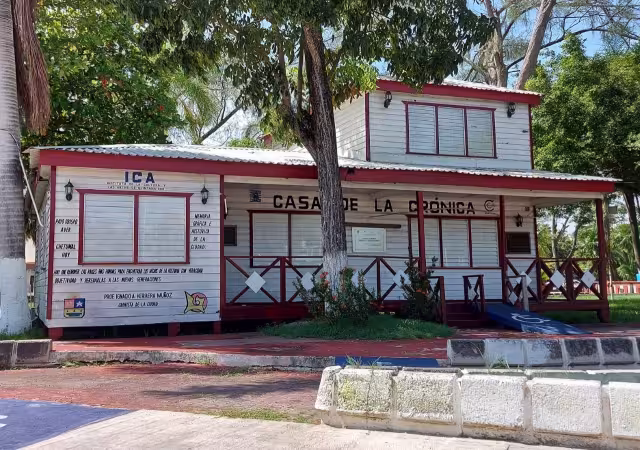 La Casa de la Crónica cuenta con fotografías de la evolución de Chetumal como ciudad