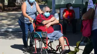 Registró 220 nuevas muertes por COVID-19  