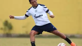 El medio campista ya reportó a la pretemporada de la “Ola futbolera”