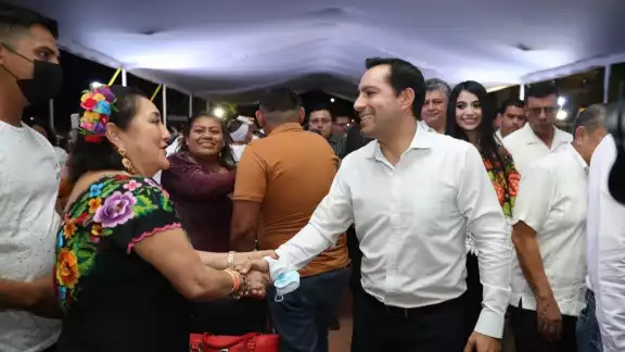 Más de 500 parejas yucatecas formalizan su unión, el Gobernador Mauricio Vila Dosal es testigo Más de 500 parejas yucatecas formalizan su unión, el Gobernador Mauricio Vila Dosal es testigo
