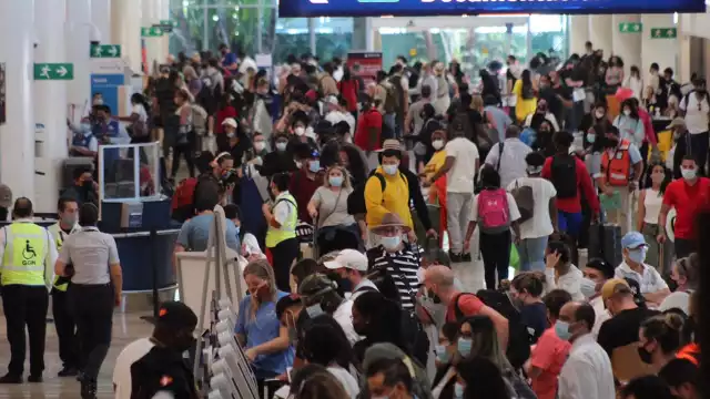 El usuario tendrá acceso a un sitio web donde podrá llenar un sencillo formulario para realizar su pago correspondiente