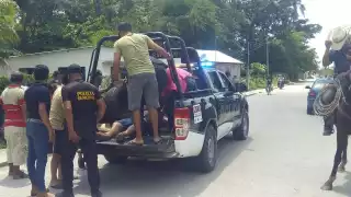 El motociclista fue trasladado a un hospital a bordo de una patrulla