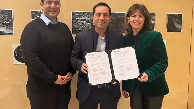 Vila Dosal expuso ante la Decano de la Universidad McGill, la mejor universidad de Canadá y una de las mejores del mundo