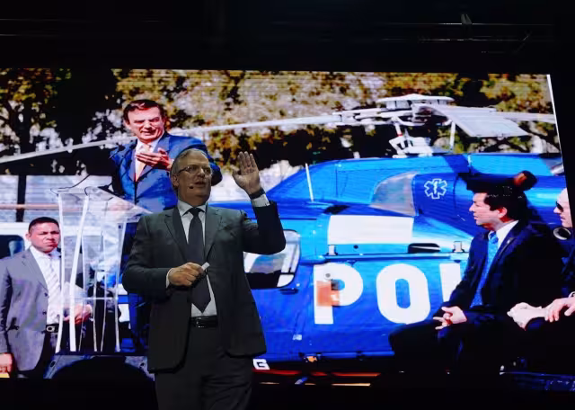 Marcelo Ebrard presenta plan A.N.G.E.L