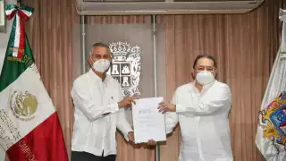 Presidente del Tribunal Superior entrega informe ante el Congreso de Campeche