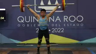 Los pesistas quintanarroenses han permanecido entrenado aún con la pandemia.