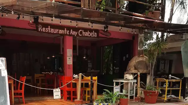 Algunos restaurantes cerraron sus puertas para reabrir después de la pandemia