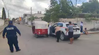 Zona Maya de Q.Roo: Choque entre motocarro y un taxi deja una mujer lesionada