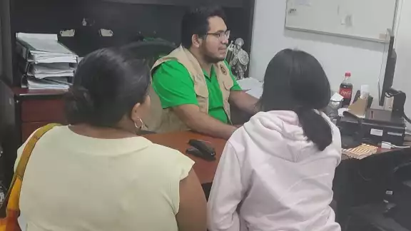 La menor fue entregada a sus familiares en buen estado de salud La menor fue entregada a sus familiares en buen estado de salud