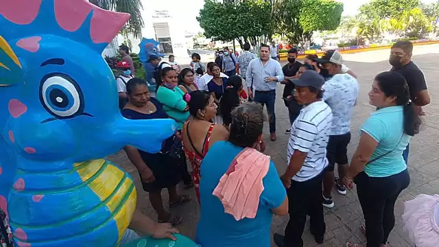 El secretario de la comuna se comprometió a mandar pipas con agua a la zona afectada