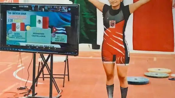 Fue primer lugar en envión Campeonato Panamericano Sub 20 y un primer lugar en el Campeonato Nacional Torneo Nacional del Pavo celebrado en San Luis Potosí Fue primer lugar en envión Campeonato Panamericano Sub 20 y un primer lugar en el Campeonato Nacional Torneo Nacional del Pavo celebrado en San Luis Potosí