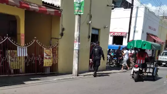 Agentes de salubridad son enviados para clausurar o multar negocios de no pagar
