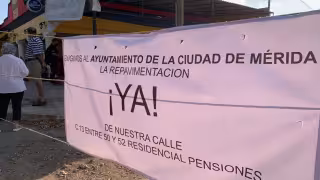 Vecinos del fraccionamiento Residencial Pensiones bloquean calle en Mérida: VIDEO