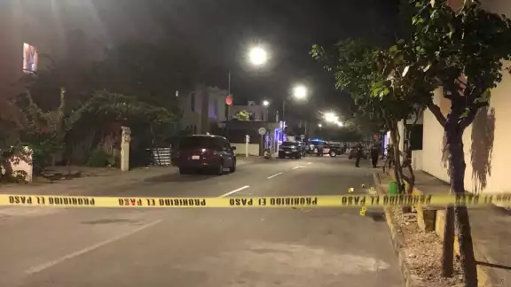 Testigos refieren que fue contra un mototaxi que se encontraba en el lugar