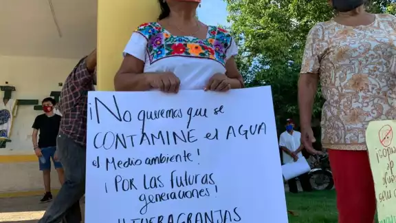 La empresa porcícola remitió una queja contra la demanda del pueblo lo que desencadenó la manifestación de esta tarde
