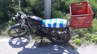 Uno de los lesionados, por su edad avanzada, tuvo que ser trasladado a un hospital para su pronta valoración. Foto: Pastor Palma