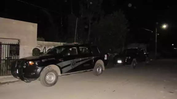 Los paramédicos hallaron al hombre inconciente a su llegada y luego determinaron que había fallecido por cirrosis Los paramédicos hallaron al hombre inconciente a su llegada y luego determinaron que había fallecido por cirrosis