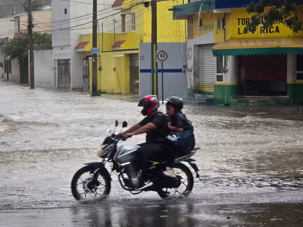 Regresan las lluvias a Campeche por el paso de una nueva onda tropical