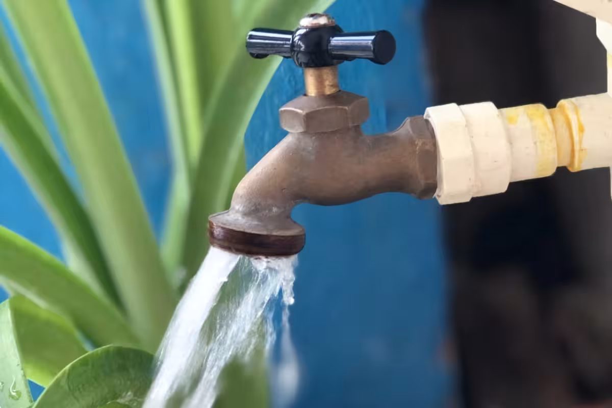 Aguakan deja sin agua potable a 10 colonias de Playa del Carmen - PorEsto