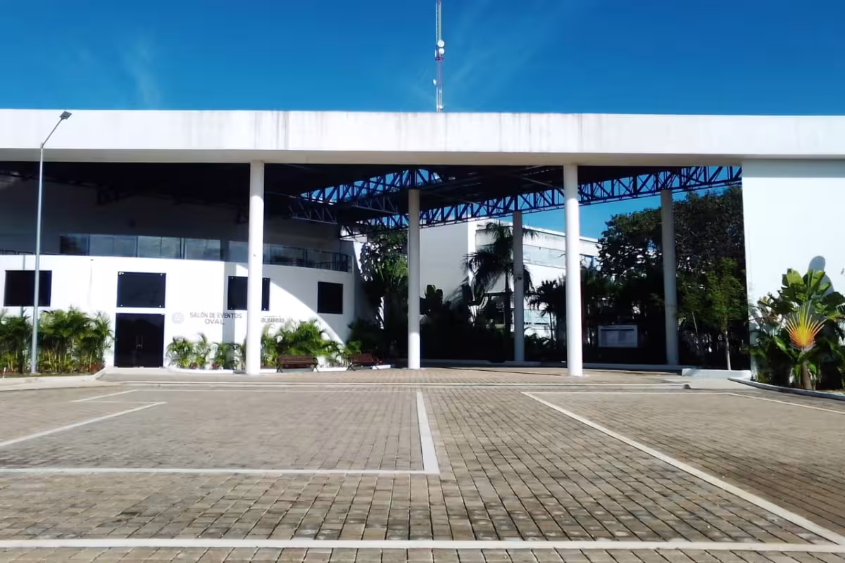 Nuevo Palacio Municipal de Playa del Carmen costó más de 145 mdp y no ...