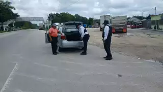 Instalan filtro de revisión en Escárcega para detectar drogas, armas y autos robados   