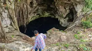 Las dolinas Akulá, que es a cielo abierto, y el de Polabán, semicerrado, están en grave peligro, se ubican a escasos kilómetros de la planta de PAPO