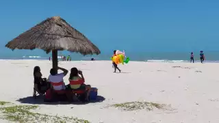 Para este miércoles se esperan temperaturas calurosas, por lo que se pide tomar precauciones