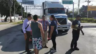 El accidente solamente dejó daños materiales