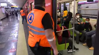 Sismo de CDMX dentro del Metro