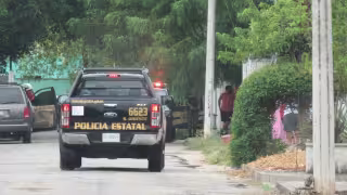 El sujeto murió en el techo de su casa