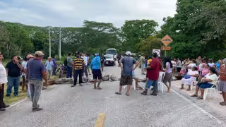 Tras bloqueo carretero en Ich Ek, Conagua y Gobierno estatal acuerdan obras pluviales en Hopelchén
