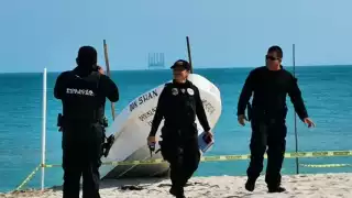 Personal de la Marina logró rescatar al conductor de la embarcación quien fue abandonado en la mar