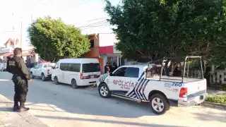 Los cubanos viajaban en tres vehículos con destino a Cancún, Quintana Roo