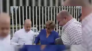 El Gobernador Enrique Alfaro se negó a hablar con los colaboradores del CUValles de la Universidad de Guadalajara, limitándose a grabar un promocional