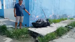 El ciudadano atribuyó que debido al cambio de Gobierno Municipal, sus quejas no han sido atendidas. Foto: Agustín Ferrer