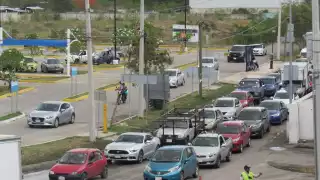 Conductores serán multados a partir del sábado 1 de octubre al transitar sin sus placas renovadas