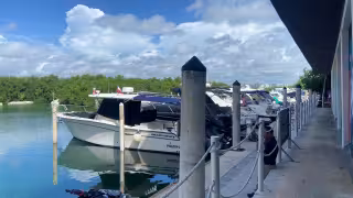 Más de 2 mil 800 embarcaciones siguen sin rampa en Cancún previo a huracanes