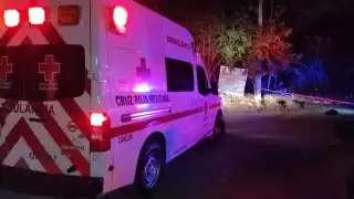 El hombre huyó con rumbo desconocido tras dispararle a una familia
