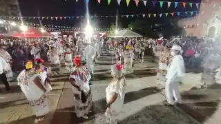 100 jaraneros participaron en el recorrido