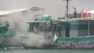 En los primeros días de la temporada una embarcación explotó cuando se encontraba en el puerto de abrigo