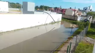 IMSS ordena frenar desagües que inundaron calles en Ciudad del Carmen tras denuncia en Mundo Maya