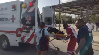 Un hombre quedó con múltiples lesiones luego de caer de un techo