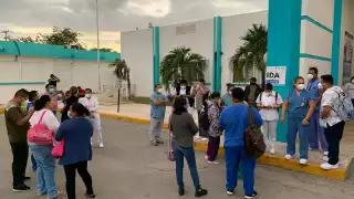 Indican que en otros estados de la república, los trabajadores de la salud ya reciben este apoyo, pero Quintana Roo aún no