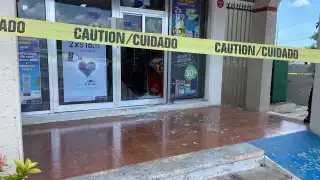 Hombres armados asaltan farmacia en el poblado de Samulá, Campeche 