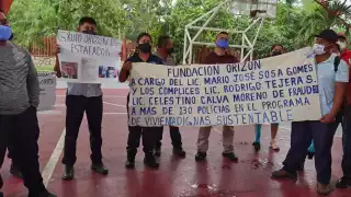 Algunos de los agraviados por esta fundación piden que se les regreses su dinero; otros piden las viviendas terminadas