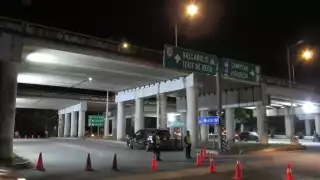 Según se averiguó en el lugar, se debió a qué volvió a hacerse un agujero en la carretera